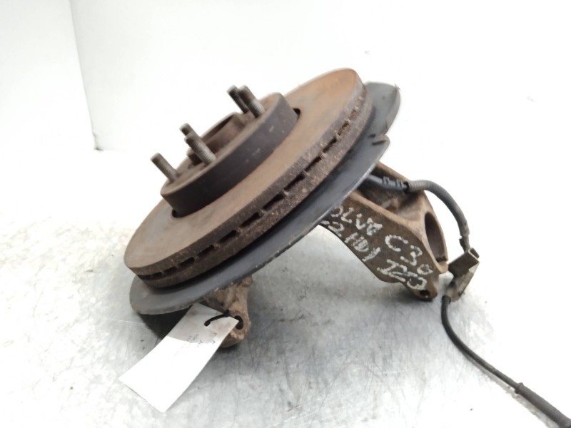 Recambio de mangueta delantera izquierda para volvo c30 2.0 diesel cat referencia OEM IAM   