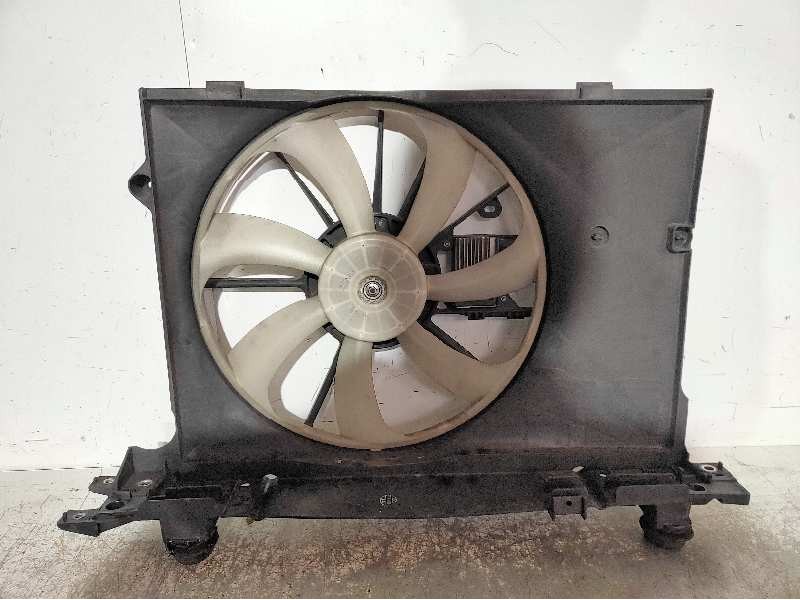 Recambio de electroventilador para toyota auris active referencia OEM IAM 1680009890 8925712020 4993003351 DENSO