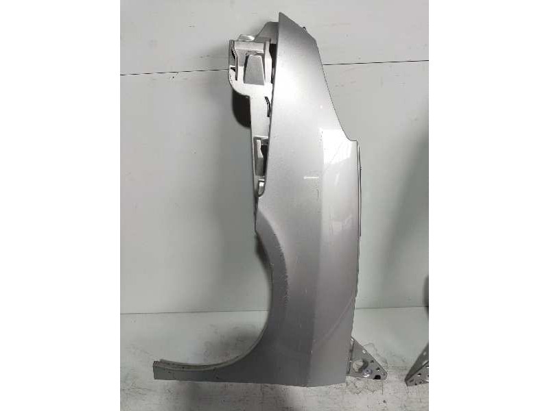 Recambio de aleta delantera izquierda para citroen c8 2.0 hdi 160 fap seduction referencia OEM IAM   