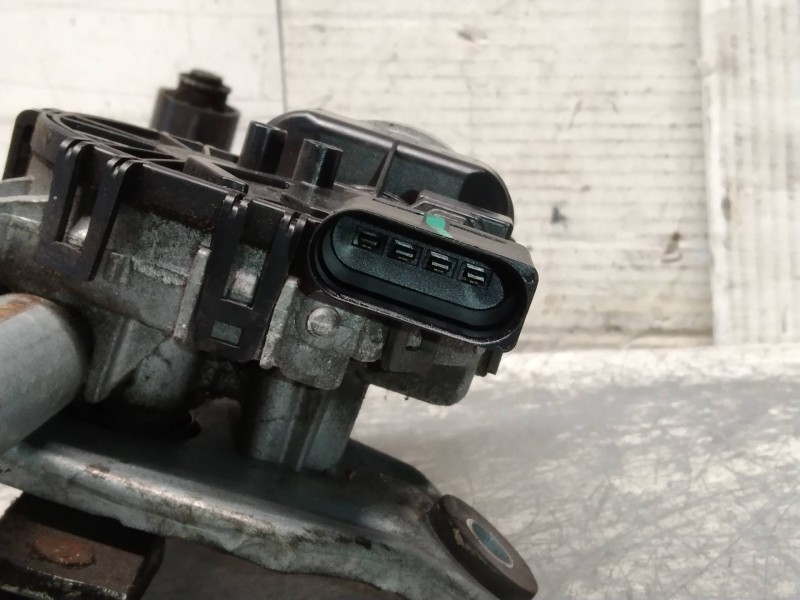 Recambio de motor limpia delantero para opel combo d expression l1h1 referencia OEM IAM 0390241564 3397021190 51810592