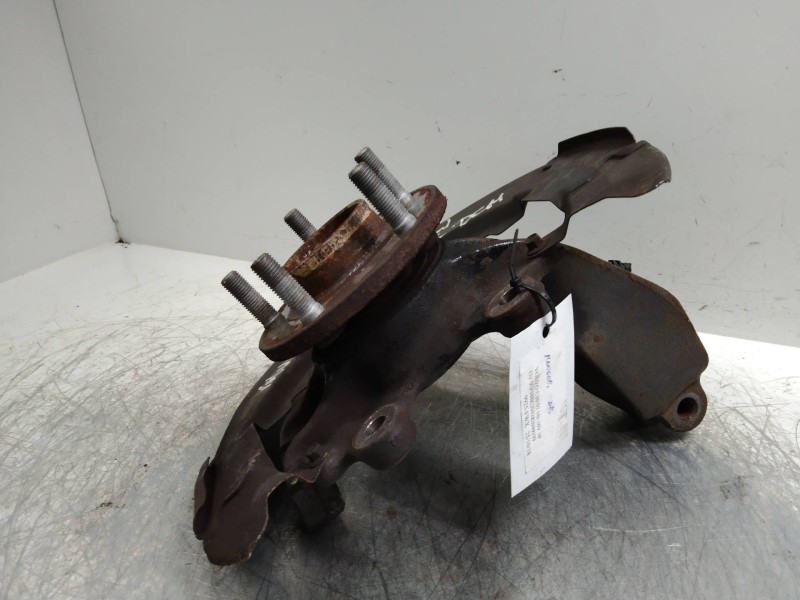 Recambio de mangueta delantera derecha para volvo c30 1.6 cat referencia OEM IAM   