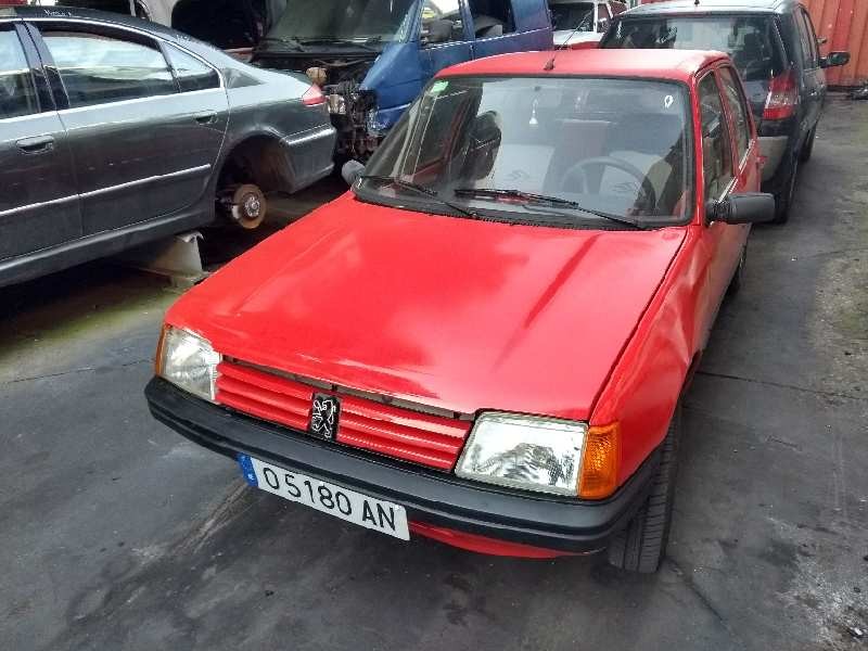 peugeot 205 berlina del año 1988 peugeot 205 berlina del año 1988