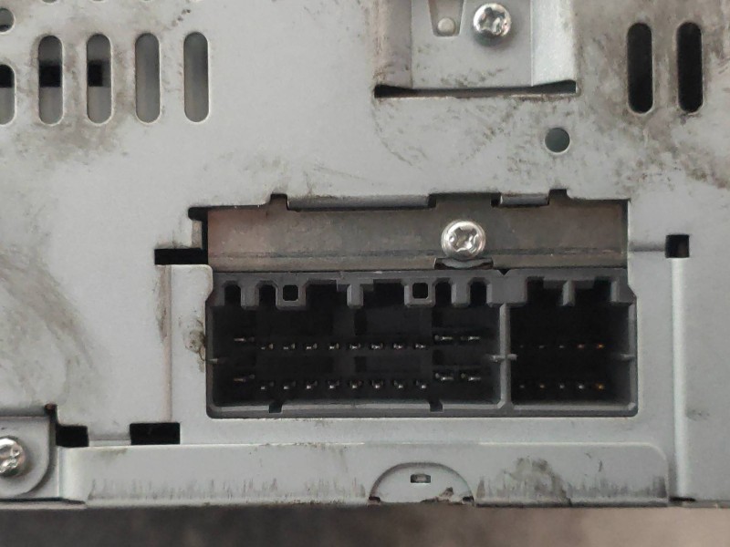 Recambio de sistema audio / radio cd para dodge caliber s referencia OEM IAM P05064363AB  