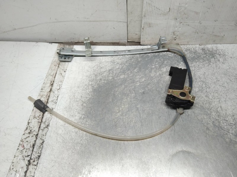 Recambio de elevalunas delantero derecho para renault 9 tse referencia OEM IAM   4P