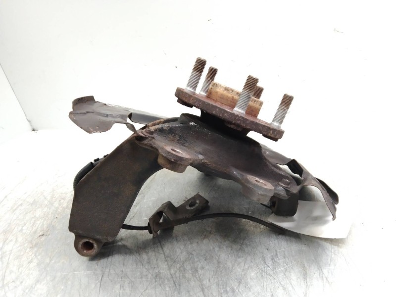 Recambio de mangueta delantera izquierda para volvo c30 1.6 diesel cat referencia OEM IAM   