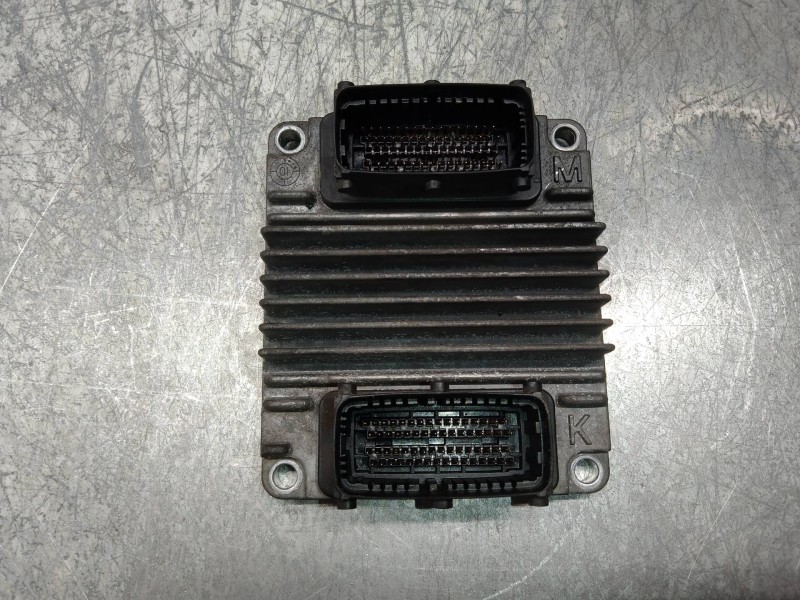 Recambio de centralita motor uce para opel astra g berlina comfort referencia OEM IAM 12212819 8973065751 
