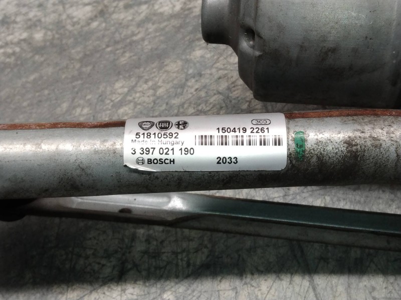 Recambio de motor limpia delantero para opel combo d expression l1h1 referencia OEM IAM 0390241564 3397021190 51810592