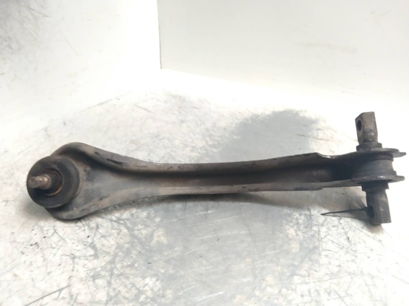 Recambio de brazo suspension inferior trasero derecho para honda accord aerodeck (ce) referencia OEM IAM   