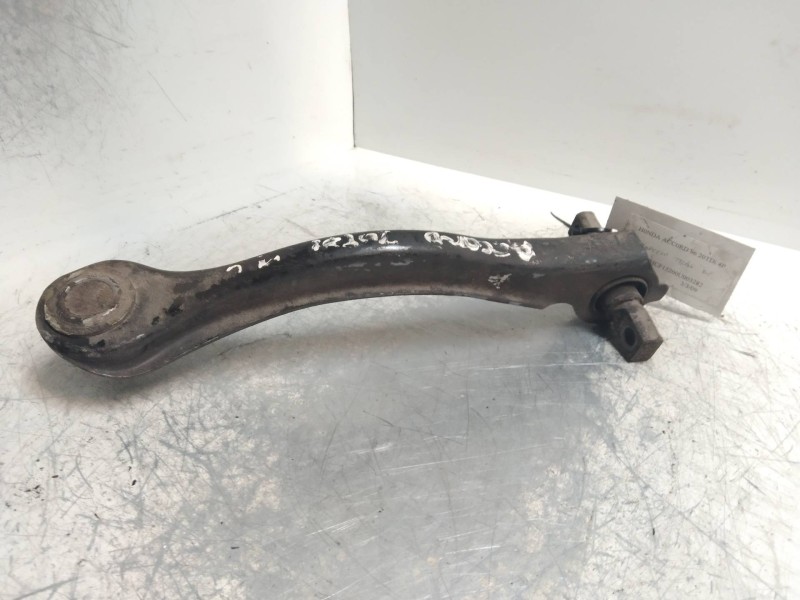 Recambio de brazo suspension inferior trasero derecho para honda accord aerodeck (ce) referencia OEM IAM   