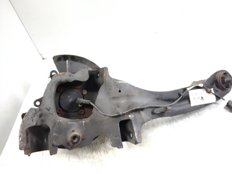 Recambio de mangueta trasera izquierda para volvo c30 1.6 cat referencia OEM IAM   