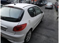 peugeot 206 berlina del año 2003 2