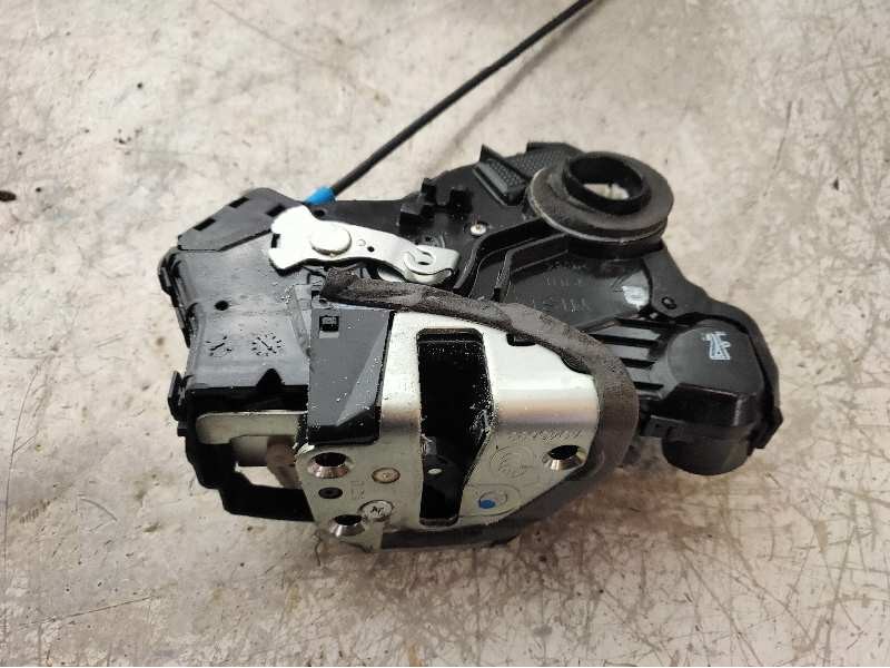 Recambio de motor cierre centralizado delantero derecho para toyota auris active referencia OEM IAM   
