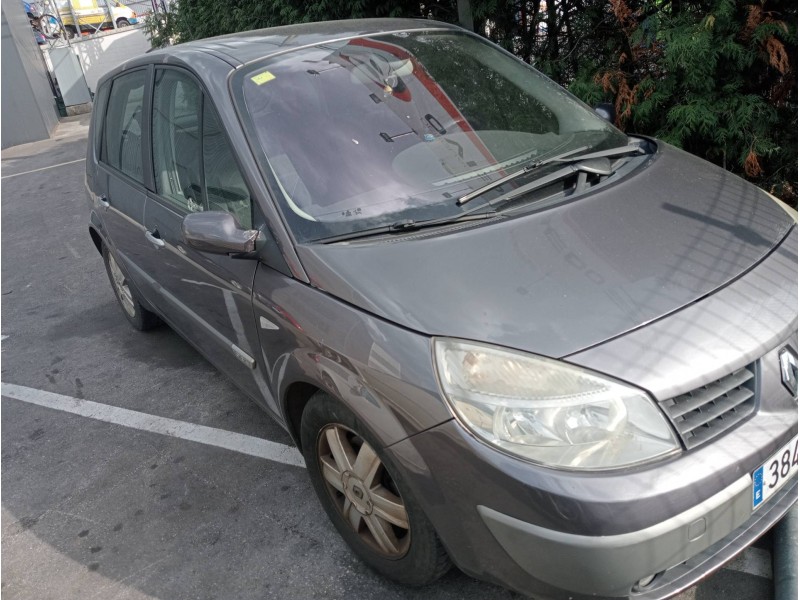 renault scenic ii del año 2004