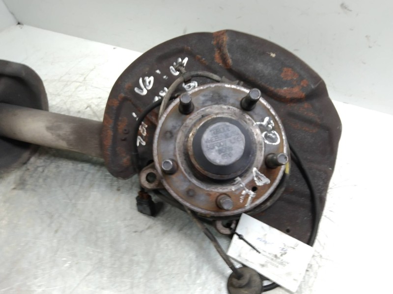 Recambio de mangueta delantera derecha para volvo serie 940 berlina/familiar 2.3 gle familiar referencia OEM IAM   