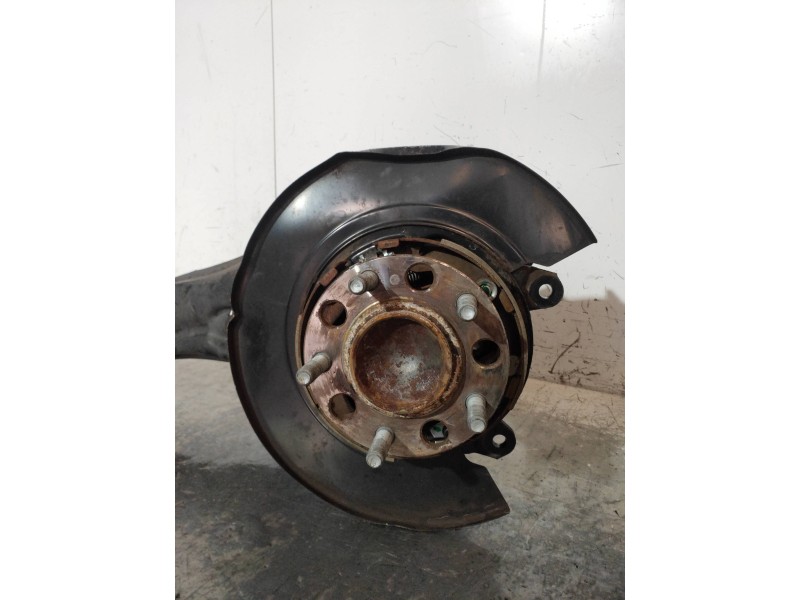 Recambio de mangueta trasera derecha para dodge caliber s referencia OEM IAM   