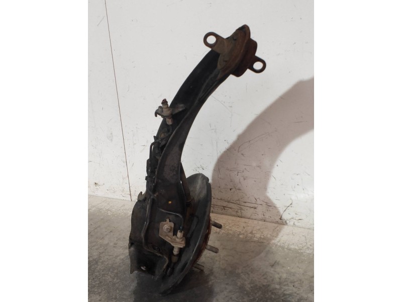 Recambio de mangueta trasera derecha para dodge caliber s referencia OEM IAM   