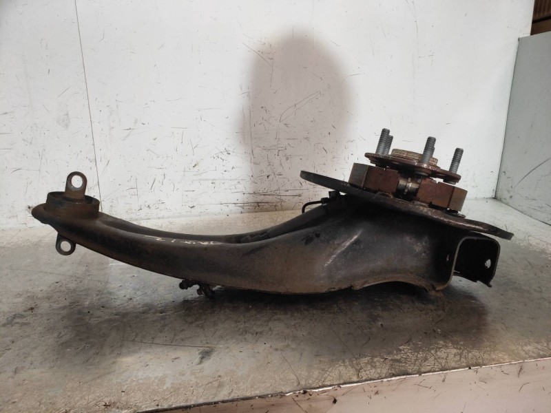 Recambio de mangueta trasera izquierda para dodge caliber s referencia OEM IAM   