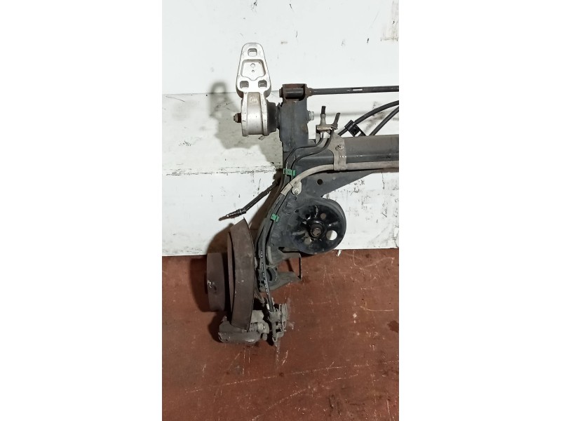 Recambio de puente trasero para volkswagen passat berlina (3b2) básico referencia OEM IAM   DISCO / ABS