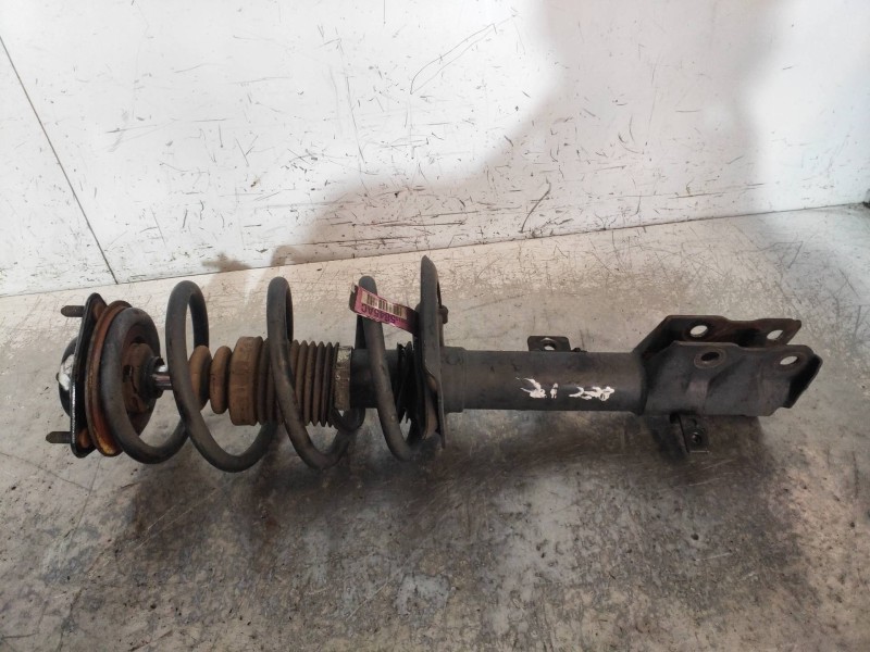 Recambio de amortiguador delantero izquierdo para dodge caliber s referencia OEM IAM P05105783AC 824903002509 
