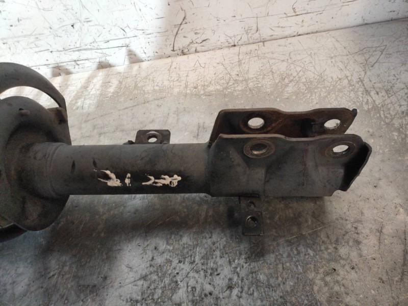 Recambio de amortiguador delantero izquierdo para dodge caliber s referencia OEM IAM P05105783AC 824903002509 