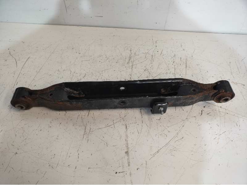 Recambio de tirante trasero izquierdo para nissan x-trail (t32) 360 referencia OEM IAM   
