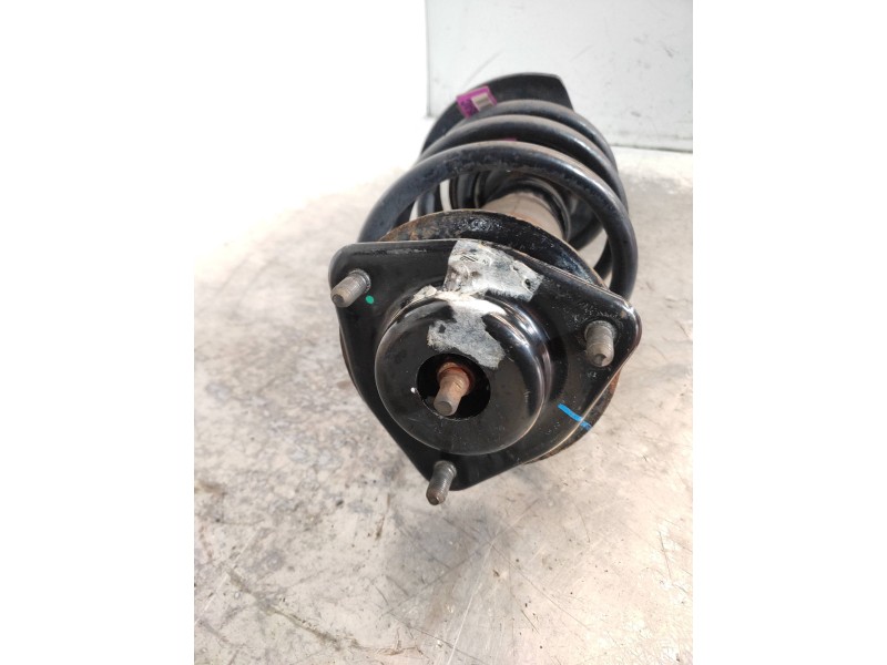 Recambio de amortiguador delantero izquierdo para dodge caliber s referencia OEM IAM P05105783AC 824903002509 