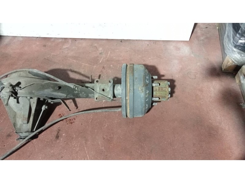 Recambio de puente trasero para nissan l - 45.085 pr / 2800 / 4.5 / 63 kw cabina individual referencia OEM IAM 6301100701 RUEDA 