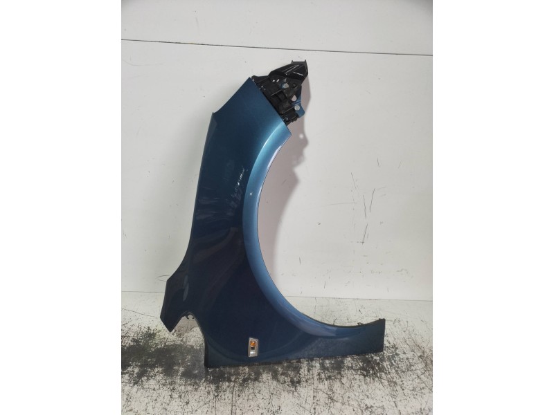 Recambio de aleta delantera derecha para opel cascada excellence referencia OEM IAM   
