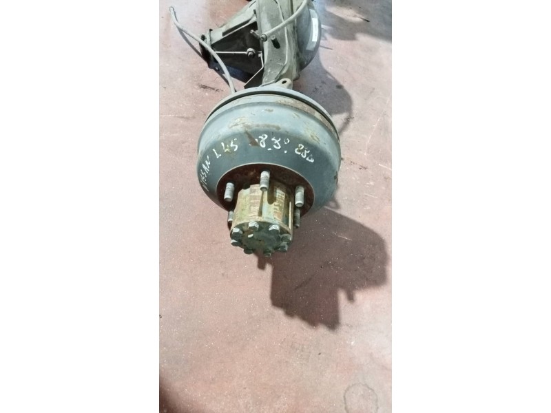 Recambio de puente trasero para nissan l - 45.085 pr / 2800 / 4.5 / 63 kw cabina individual referencia OEM IAM 6301100701 RUEDA 