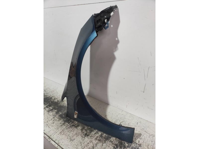 Recambio de aleta delantera derecha para opel cascada excellence referencia OEM IAM   