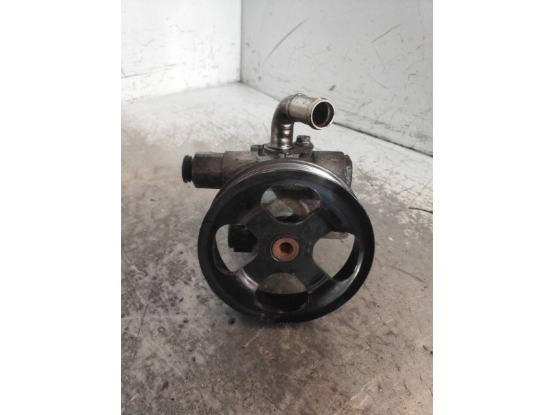 Recambio de bomba direccion para dodge caliber s referencia OEM IAM   