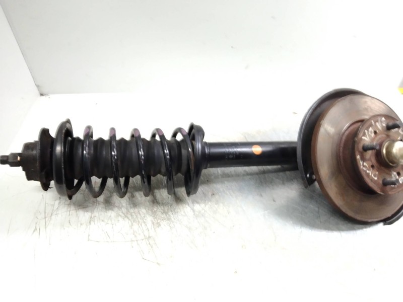 Recambio de mangueta delantera izquierda para volvo serie 340 340 gl referencia OEM IAM   