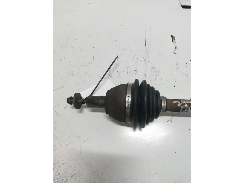 Recambio de transmision delantera izquierda para ford focus sportbreak (cap) ghia referencia OEM IAM 3M513B437DAE  