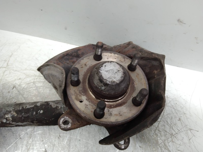 Recambio de mangueta delantera derecha para volvo serie 940 berlina/familiar 2.3 cat referencia OEM IAM   