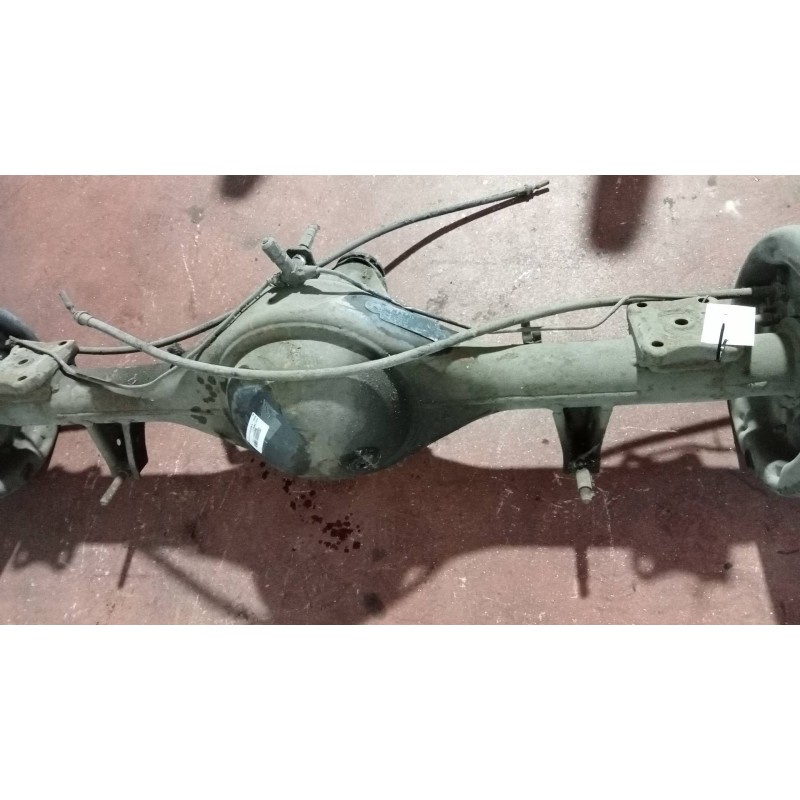 Recambio de puente trasero para nissan l - 45.085 pr / 2800 / 4.5 / 63 kw cabina individual referencia OEM IAM 6301100701 RUEDA 