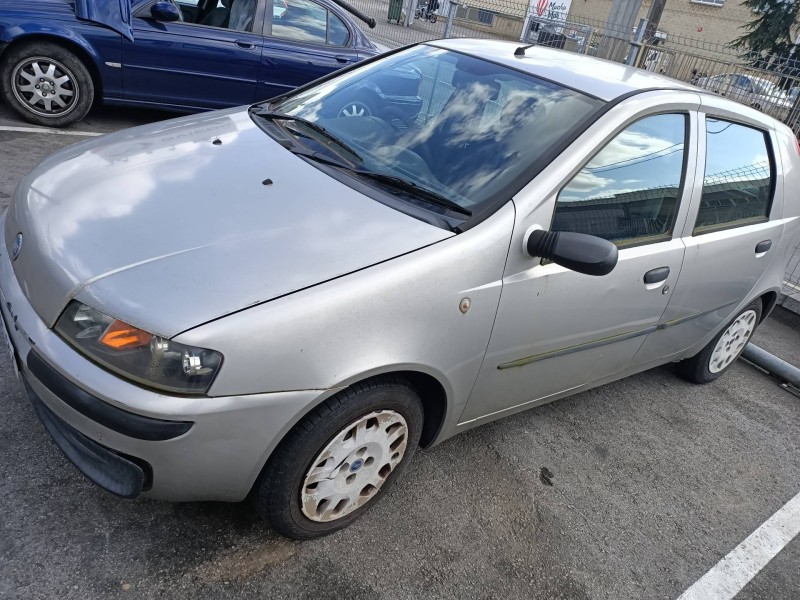 fiat punto berlina (188) del año 2009