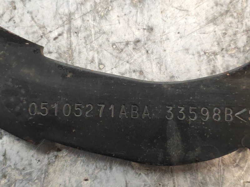 Recambio de brazo suspension superior trasero izquierdo para dodge caliber s referencia OEM IAM 05105271ABA  