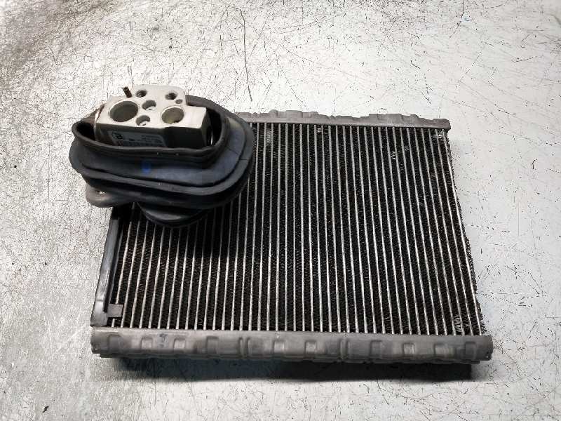 Recambio de evaporador aire acondicionado para audi a4 avant (8k5) (2008) 2.0 16v tdi referencia OEM IAM H7995002 52316990 H1405