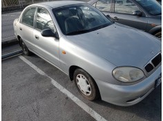 daewoo lanos del año 1999