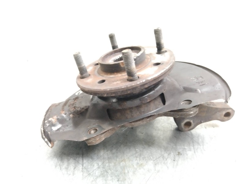 Recambio de mangueta delantera derecha para volvo s40 berlina 2.0 16v cat referencia OEM IAM   