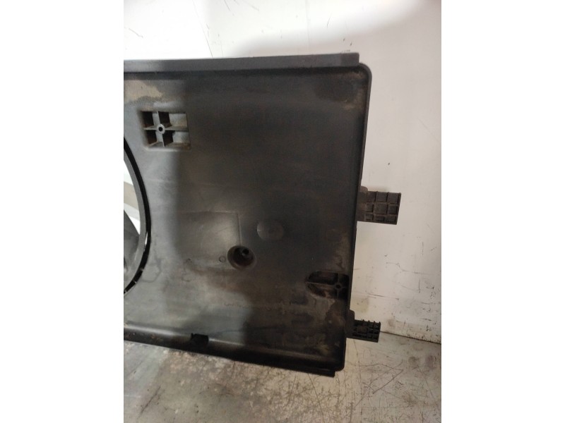 Recambio de electroventilador para fiat fiorino básico referencia OEM IAM 51805807 P9107001 51780703 