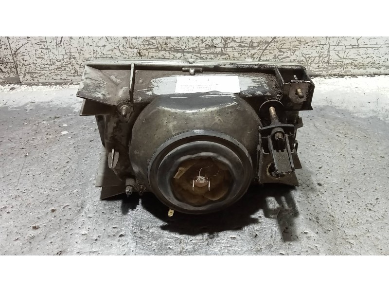 Recambio de faro derecho para renault 9 tse referencia OEM IAM   