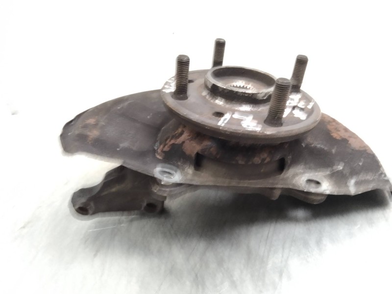 Recambio de mangueta delantera izquierda para volvo s40 berlina 1.9 diesel cat referencia OEM IAM    Recambio de mangueta delantera izquierda para volvo s40 berlina 1.9 diesel cat referencia OEM IAM