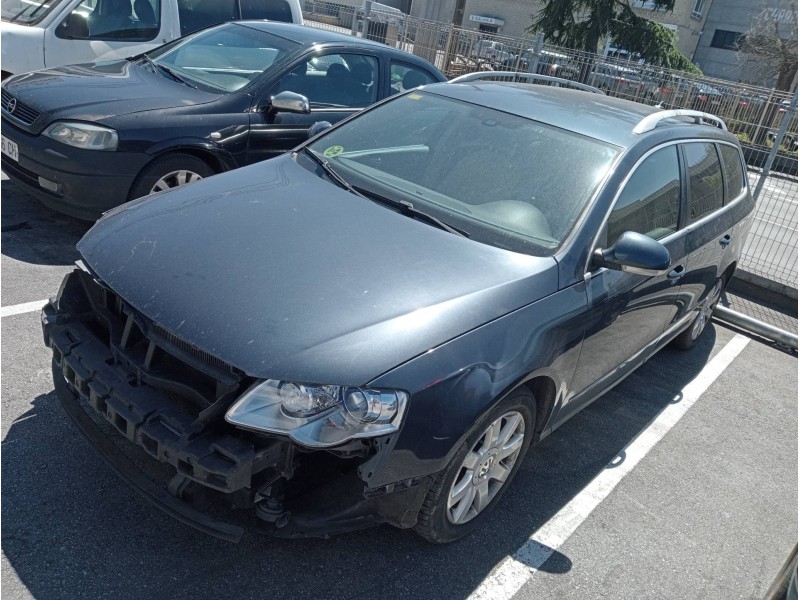 volkswagen passat variant (3c5) del año 2007