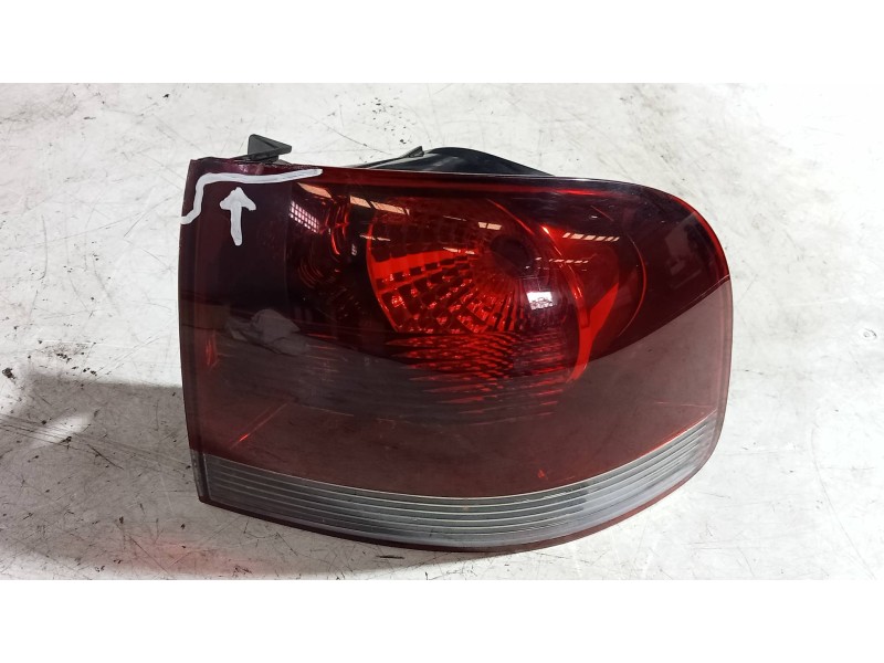 Recambio de piloto trasero derecho para volkswagen touareg (7l6) tdi r5 referencia OEM IAM 7L6945258  