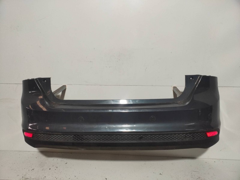 Recambio de paragolpes trasero para ford focus lim. (cb8) titanium referencia OEM IAM   