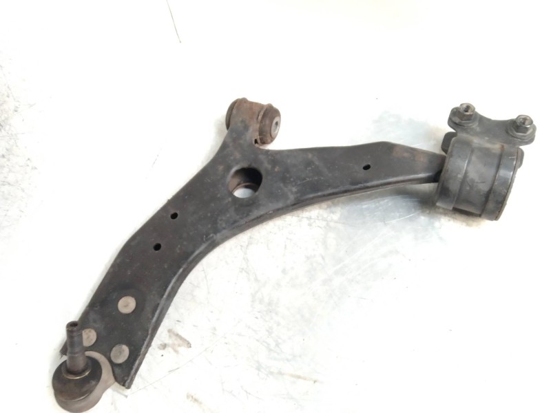 Recambio de brazo suspension inferior delantero izquierdo para ford focus berlina (cap) trend referencia OEM IAM   
