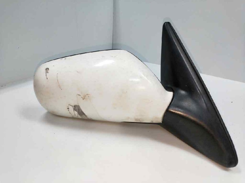Recambio de retrovisor derecho para nissan primera berl./familiar (p10/w10) referencia OEM IAM   MANUAL
