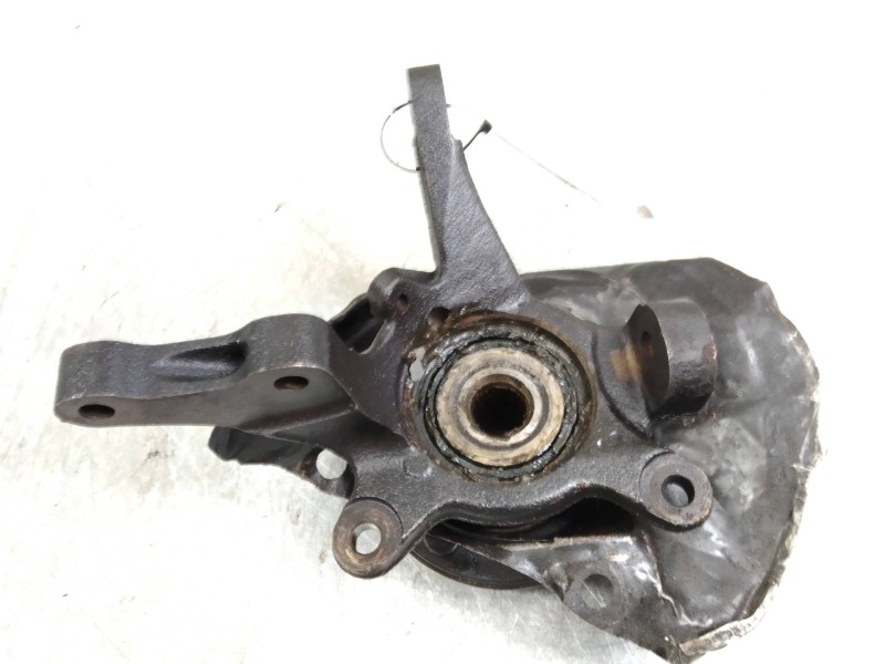 Recambio de mangueta delantera derecha para volvo s40 berlina referencia OEM IAM   