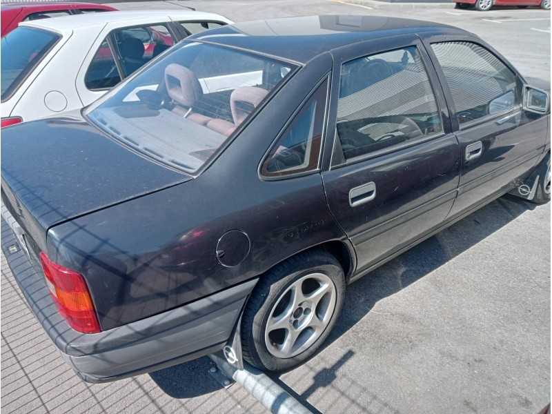 opel vectra a del año 1991